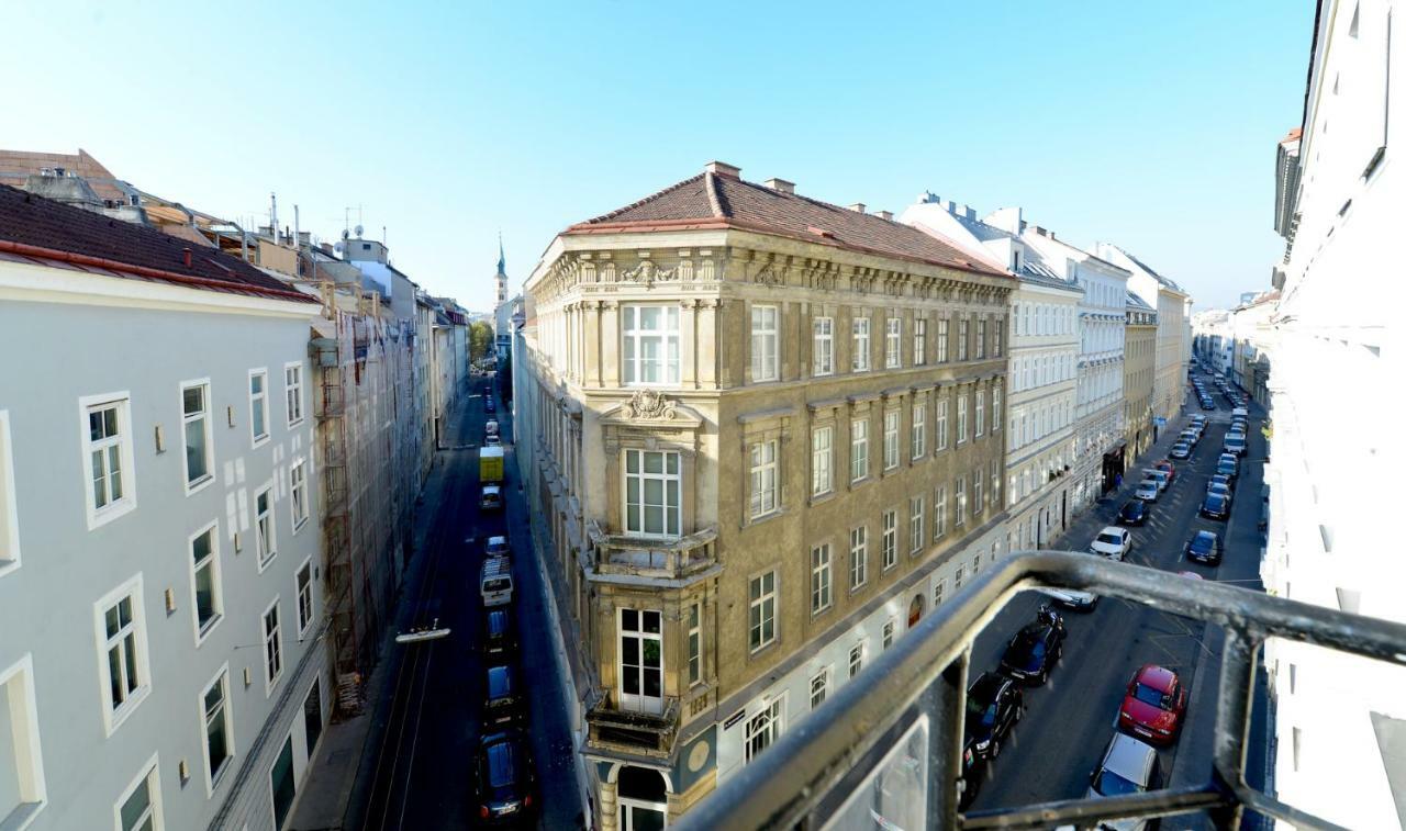 Stylish, Cosy & Central "Self-Check-In" Apartment Відень Екстер'єр фото